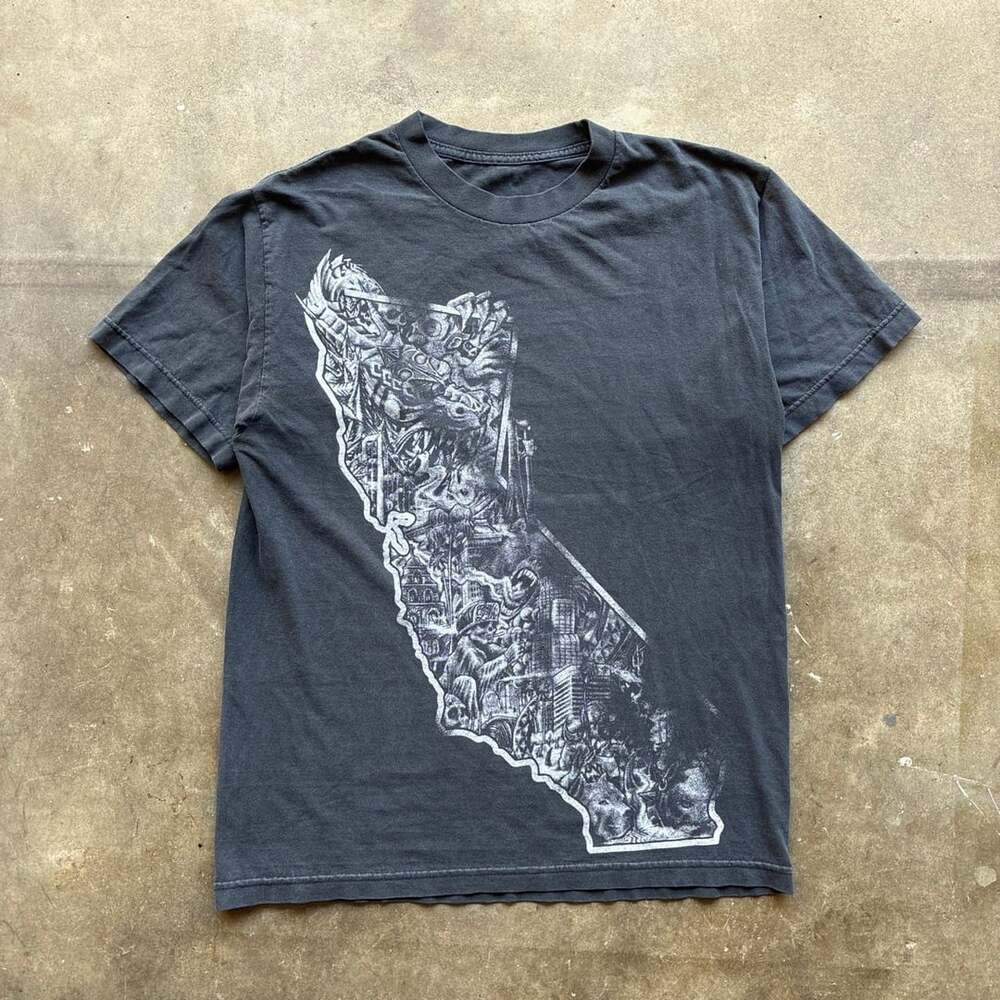 Vintage y2k graffiti California Graphic T-Shirt Gray deeply faded